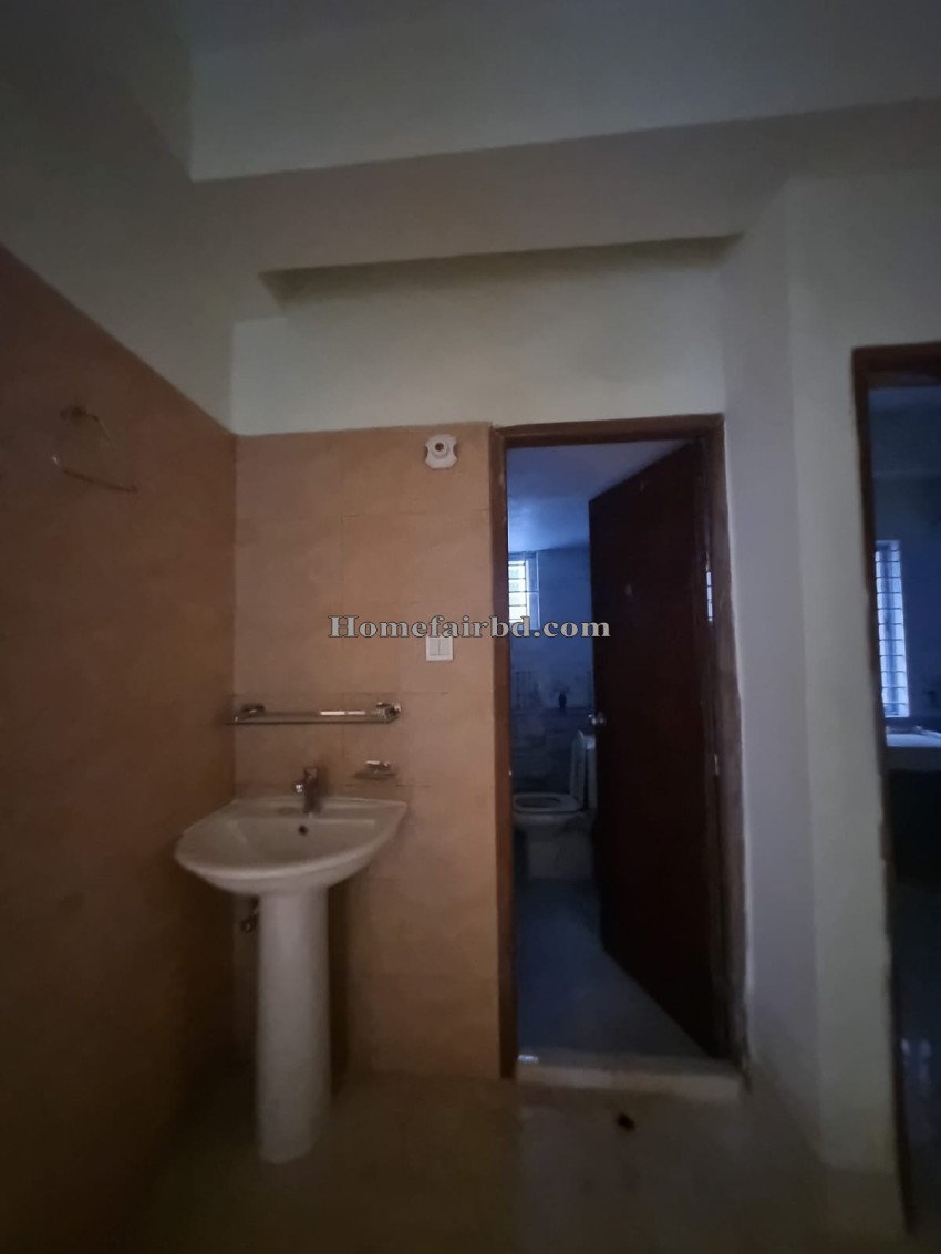 Brand new apartment at north badda