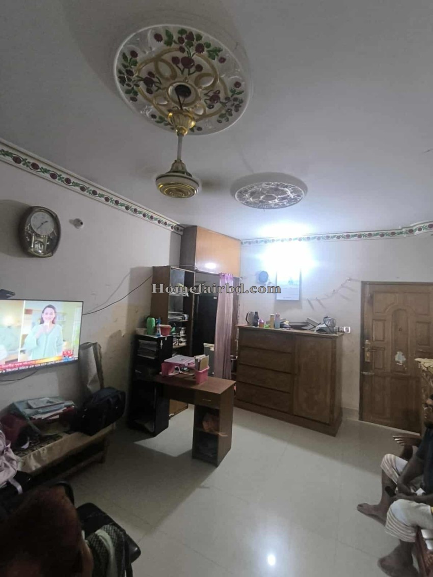Well-Decorated 1200 sq.ft Flat with Parking for Sale