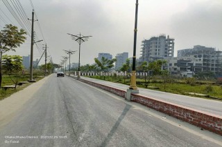 land for sale in  Bashundhara ,  Dhaka, BDT 95000000
